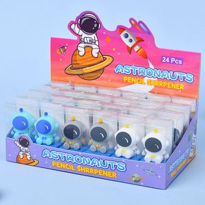 Taille-crayon manuel en silicone mignon en forme d'astronaute, style Kawaii, thème Odyssée spatiale de dessin animé - Product Image 1