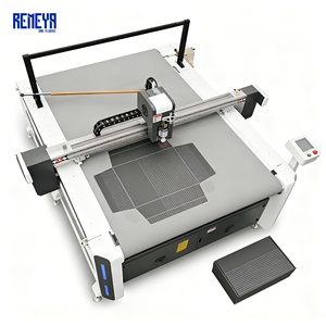 Máquina de corte de tablero KT de alta resistencia con cortadora CNC de cama plana de alta precisión para cartón corrugado de 3 capas, flauta E, 25 mm de grosor, troquelado RSC REMEYA - Product Image 1