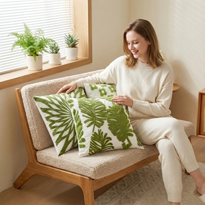 Housse de <span class=keywords><strong>coussin</strong></span> carrée verte à motif de plante, broderie transfrontalière, style sud-est asiatique, feuille verte, pour canapé de salon et bureau - Product Image 3
