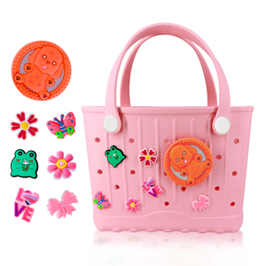 Sac de plage en EVA pour enfants, léger, imperméable, de petite taille, pour l'été, sac de shopping compact en EVA avec breloque - Product Image 3