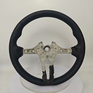 Volante deportivo para <span class=keywords><strong>BMW</strong></span> M3 M4 X3 X4 X5 F11 F12 F13 F10 F20 F30 F40 Volante de cuero de alta calidad - Product Image 1