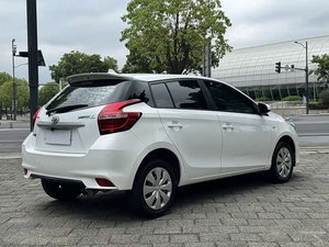 Modelo 2016, Versión Modificada, 1.5L <span class=keywords><strong>E</strong></span> <span class=keywords><strong>CVT</strong></span> Edición Dinámica - Product Image 4