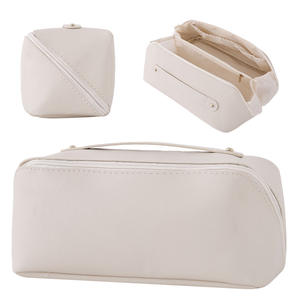 Bolsa de Maquillaje de Cuero PU de Gran Capacidad, Estuche Cosmético Portátil de Viaje con Múltiples Compartimentos y Forro Impermeable, Perfecto - Product Image 3