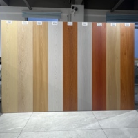 8MM 10MM 12MM Revêtement de sol stratifié étanche AC3 AC4 AC5 avec rainure de verrouillage pour escaliers et parquet Stock d'installation disponible