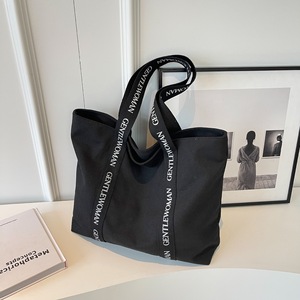 Bolso de mano deportivo de lona de algodón con logotipo impreso y correa de marca personalizada para gimnasio - Product Image 6
