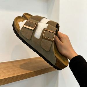 Nuevo Diseño de Sandalias Birkentocks Arizonas, Zapatos de Moda Femeninos, Cálidos, Antideslizantes, Cómodos, Versátiles, con Suela Gruesa - Product Image 2