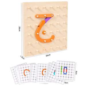 Jouet éducatif en bois pour <span class=keywords><strong>l</strong></span>'apprentissage précoce des lettres et des chiffres, exercices de motricité fine, lettres arabes, planche à chevilles de construction - Product Image 6