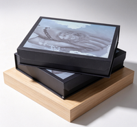 Boîte cadeau rigide magnétique personnalisée avec impression d'illustrations, papier noir mat