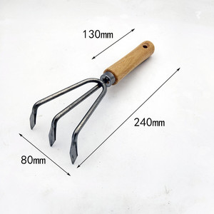 Ensemble d'outils de <span class=keywords><strong>jardinage</strong></span> pour femmes durable de 4 pièces comprenant une houe, une bêche, un râteau, des outils de terrassement à main, boîte en carton OEM personnalisable - Product Image 3