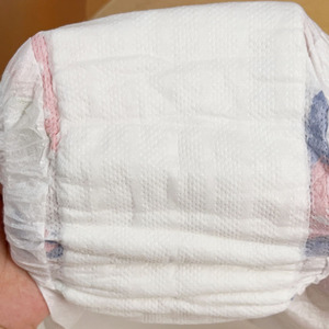 Muestra gratis personalizada al por mayor SAP Super absorbente rendimiento pañales para bebés superficie seca desechables pañales para bebés Pantalones - Product Image 2