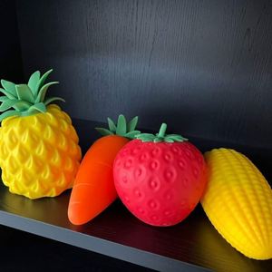 Prix d'usine Sac de décompression souple à pétrir, modèles Ananas, Fraise, Maïs, Carotte, avec fonction musicale, en forme de fruits, vente en gros - Product Image 2