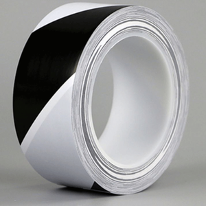 Vente d'usine personnalisée 3 ''par <span class=keywords><strong>mille</strong></span> 1000 <span class=keywords><strong>pieds</strong></span> non adhésif rayé pvc robuste rouge blanc marquage ruban de barrication - Product Image 3