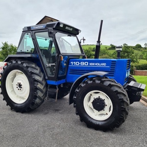 Tractor Usado <span class=keywords><strong>FIAT</strong></span> 110-90 110HP 180-90 130-90 4WD con Ruedas, Tractor Compacto para Granja y Huerto, Maquinaria Agrícola - Product Image 1