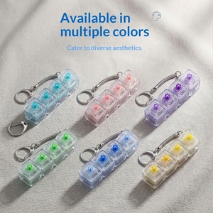 Porte-clés lumineux haute transparence, jouet anti-stress en plastique PC, jouets sensoriels à 4 et 9 touches pour soulager l'anxiété - Product Image 1