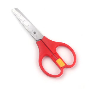 <span class=keywords><strong>Ciseaux</strong></span> de sécurité <span class=keywords><strong>pour</strong></span> enfants en acier inoxydable rouge à pointe arrondie avec règle graduée, <span class=keywords><strong>pour</strong></span> étudiants, travaux manuels, bricolage, modèle rouge - Product Image 5