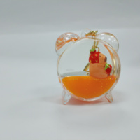 Porte-clés en acrylique liquide en forme de réveil avec mini figurine flottante de capybara ou d'écureuil de dessin animé, confettis, souvenir, cadeau