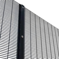 Clôture de sécurité robuste 358 anti-escalade en maille rigide, clôture anti-coupure haute sécurité pour aéroports et prisons