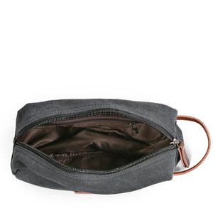 Bolsa de Aseo de Lona Encerada Negra Personalizada con Logotipo para Hombre, Bolsa de Aseo de Viaje de Lona Lavada Personalizada para Hombre - Product Image 3