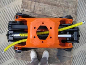 Nouveauté Xuvol LOG GRAPPLEforwarder, grappin hydraulique pour bois, manutention de bois, MF26 pour excavateurs de 1,5 à 3,5 tonnes avec moteur - Product Image 6