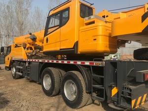 Grúa de Camión Usada Original de 25 Toneladas QY25K5-1 en Buen Estado y Disponible - Product Image 2