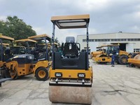 Compacteur vibrant à double tambour Xmr403 de 4 tonnes pour l'Algérie/l'Amérique du Sud avec une largeur de travail de 4500 mm