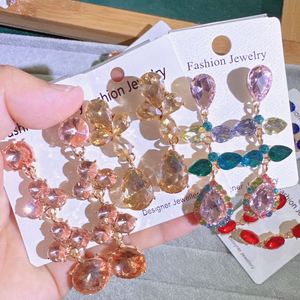 Boucles d'oreilles tendance pour femme en alliage de cuivre plaqué or 18 carats, avec strass en cristal et fixation griffe en argent S925, forme crochet - Product Image 2