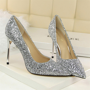 Nouvelles Chaussures de Créateur 2025 – Escarpins à Talons Aiguilles en Tissu Pailleté pour Femmes - Product Image 3