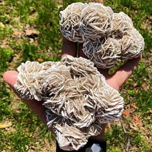 Pierre de rose du désert brute à prix abordable pour la guérison, vente en gros, spécimen brut de rose du désert de haute qualité pour la décoration - Product Image 4