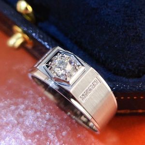 แบรนด์เครื่องประดับหรู Xinfly แหวนเพชรทรงบริลเลียนต์ 0.3 กะรัต ทองคำขาว 18k ออกแบบตามสั่ง ได้รับการรับรองจาก GIA สำหรับผู้ชาย - Product Image 5