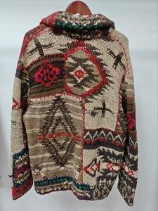 Cárdigan de Cuello Redondo Tejido a Mano, Lujosamente Suave, Ecológico, Informal, con Diseño Intrincado de Trenzas, Transpirable, Cómodo y Antiencogimiento - Product Image 3