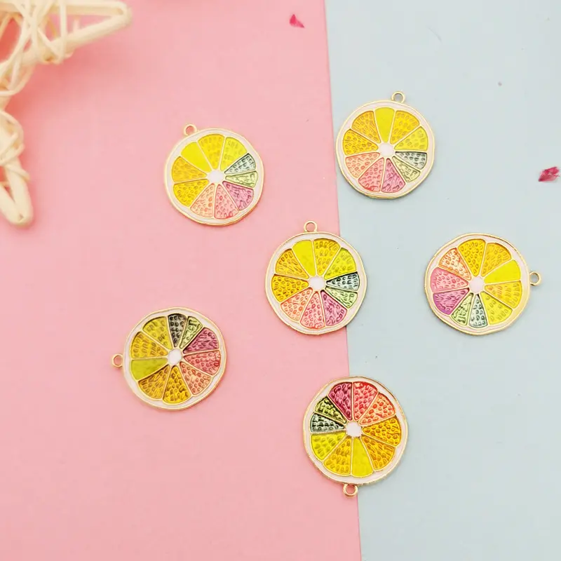 Abalorios coloridos en rodajas de limón, colgante de esmalte de Metal en rodajas de naranja para fabricación de joyas, pendientes, pulsera flotante