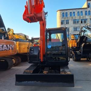 Poids en ordre de marche de 6 tonnes 95% Nouvelle pelle sur chenilles Hitachi ZX60 également disponible Modèles d'occasion ZX60 en VENTE - Product Image 6