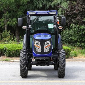 Tractor de 4 Ruedas con Motor Yangdong de 70hp, 80hp, 90hp, 100hp y Bomba para Uso Agrícola, Alta Seguridad - Product Image 3