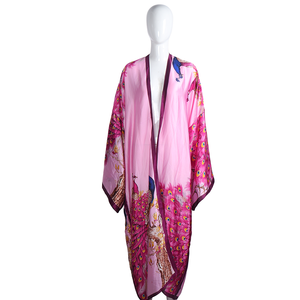 Ensemble de détente imprimé animalier haut de gamme : Robe, cardigan et châle en satin doux, légers avec protection solaire pour les fêtes printemps-été - Product Image 3