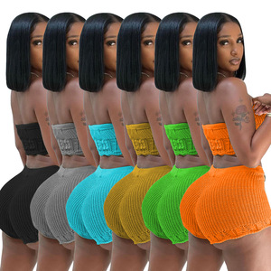 طقم نسائي من قطعتين محبوك بتصميم عصري، بلوزة بدون أكمام وشورت، ملابس كاجوال - Product Image 5