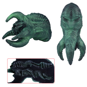 เครื่องช่วยสำเร็จความใคร่ชายแบบสองช่องทาง รุ่น EROSION CLAW ดีไซน์รูปทรงปลาหมึก ผลิตจากซิลิโคน ให้ความรู้สึกสมจริง พร้อมดีไซน์ที่เป็นเอกลักษณ์ - Product Image 1