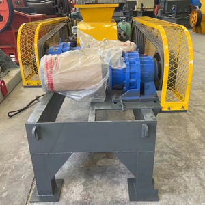 Concasseur à rouleaux double, concasseur de pierres à rouleaux, 15t/h, équipement minier avec moteur AC, économie d'énergie - Product Image 3