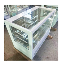 Vitrine réfrigérée pour gâteaux 1400 mm, porte à ouverture frontale, étagères de présentation de gâteaux de grande taille