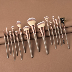 DailyQueen 15PCs Foundation and Eyebrow Makeup Brush Sets Mejor <span class=keywords><strong>precio</strong></span> Logotipo personalizado Pincel Maquiagem Herramientas para brocha <span class=keywords><strong>de</strong></span> afeitar - Product Image 1