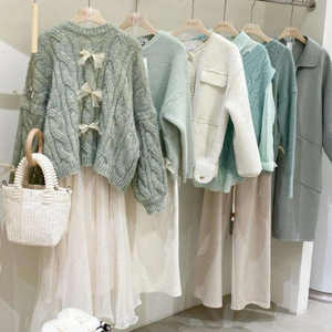 Pulls en tricot pour femmes en gros, automne et hiver, pull à manches longues et col rond, ample, inventaire expédié aléatoirement - Product Image 1