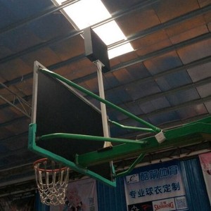 Minuteur de basket-ball suisse de 24 secondes avec poteau réglable en hauteur de 12 minutes pour utilisation sur terrain - Product Image 5