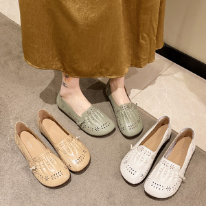 Sandalias de mujer verano 2025, zapatos con cordón de diseñador para mujer, mocasines de cuero con recortes de flores, zapatillas de ballet con punta redonda para mujer - Product Image 3