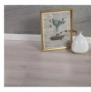 <span class=keywords><strong>Parquet</strong></span> stratifié <span class=keywords><strong>en</strong></span> <span class=keywords><strong>chêne</strong></span> de 12 mm de haute qualité, OEM ODM, gaufré, vente <span class=keywords><strong>en</strong></span> gros, décoration intérieure, sol stratifié <span class=keywords><strong>en</strong></span> bois/<span class=keywords><strong>parquet</strong></span>. - Product Image 5
