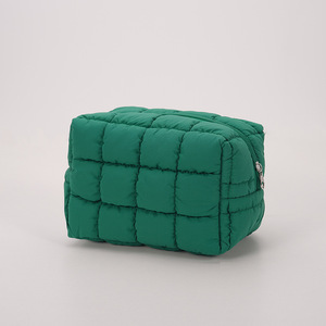 Borsa per il trucco in Nylon trapuntato con imbottitura a griglia a bolle, spaziosa custodia quadrata per articoli da toeletta e cosmetici - Product Image 6