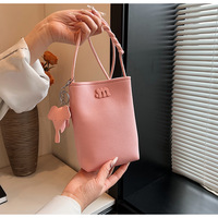 Tas Selempang Wanita Warna Solid Sederhana Kulit PU Asli Musim Panas Penutup Terbuka Elegan Fashion Tas Selempang Baru