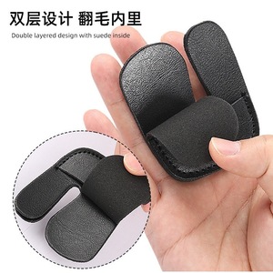 Protège-doigts de tir à l'arc en PU, double couche épaissie, fermeture auto-agrippante réglable, pour arcs classiques et à tir droit, protection unisexe - Product Image 2