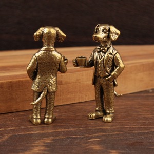 Figura de Perro de Latón con Traje, Bebiendo Té, Decoración Retro para Escritorio, Adorno Metálico de Animal para Hogar u Oficina - Product Image 2