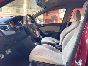 Baojun 310W 1.5L Manuelle Berline Familiale Modèle Confort 2017 Conduite à Gauche Intérieur Sombre Jantes R15 Tissu Faible Kilométrage Prête à l'Exportation - Product Image 6