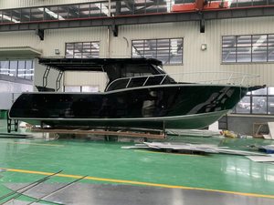 Yate Abierto Walkaround de 11m/36ft Crucero de Lujo con Cabina Central, Refrigerador y Agua Dulce, Casco en V Profundo de Aluminio para Pesca - Product Image 3