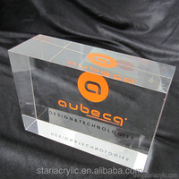 Logo acrylique transparent personnalisé bloc nom Cube plaque signalétique acrylique bloc signe bloc affichage marque QR Code signe décor de bureau